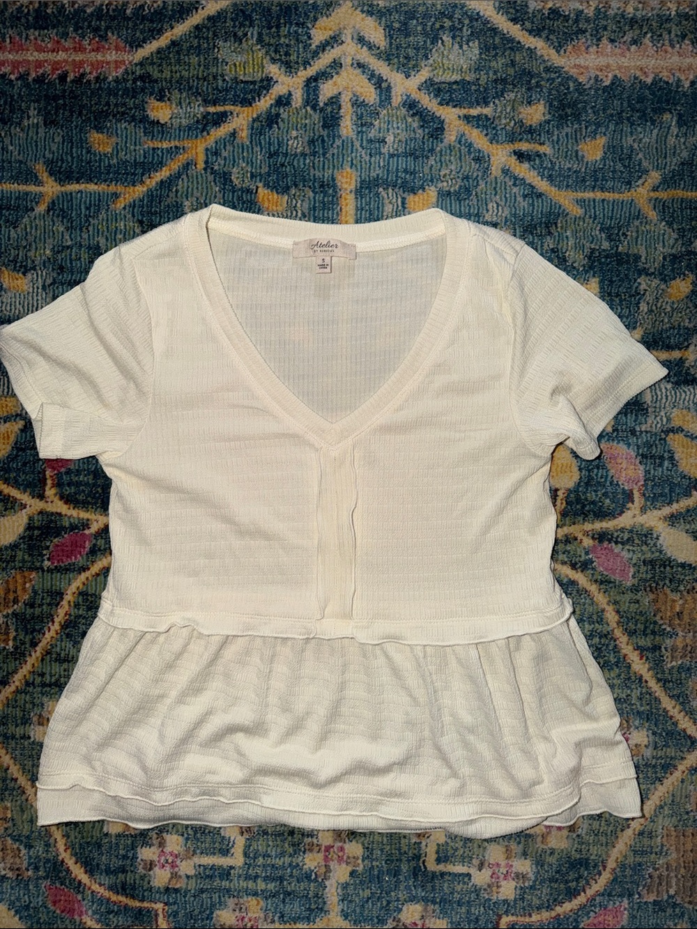 American Atelier Cream V-Neck Peplum Short Sleeve Top